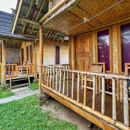 Tereng Wilis Bungalows Тетебату Экстерьер фото
