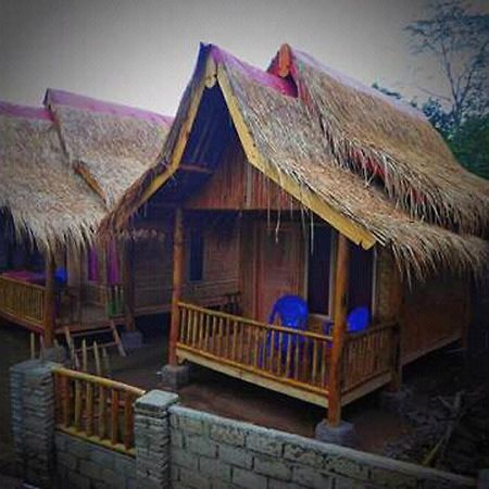 Tereng Wilis Bungalows Тетебату Экстерьер фото
