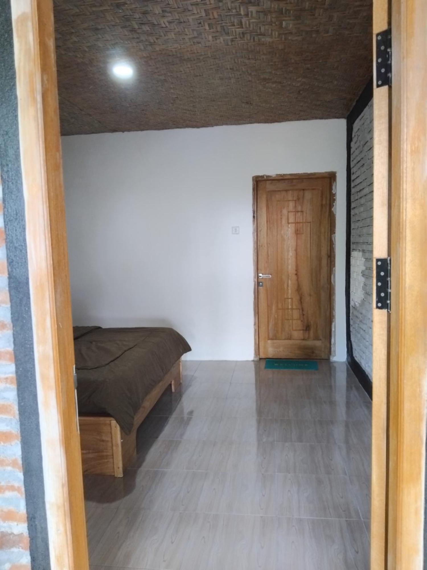 Tereng Wilis Bungalows Тетебату Номер фото