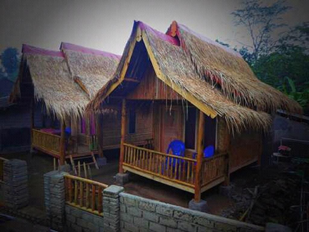 Tereng Wilis Bungalows Тетебату Экстерьер фото